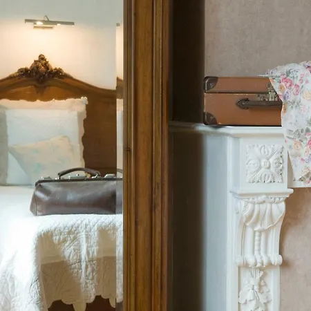 La Grande Maison De B&B Moustey